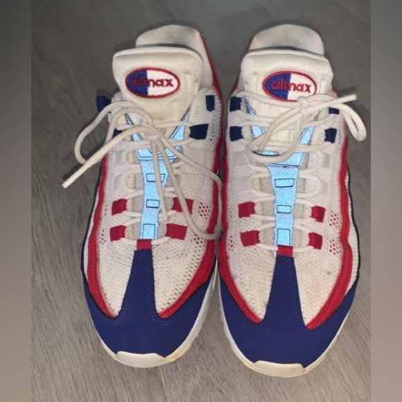 Red white blue Nike air max 95 USA -RARE FIND- VINTAGE-Y2K- - Picture 2 of 5